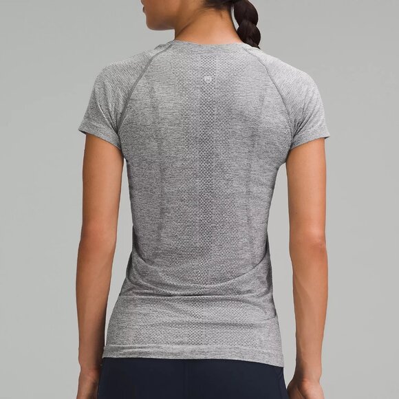 Lululemon Yoga Swiftly Tech Short-Sleeve Shirt 2.0 Gray - Picture 4 of 6